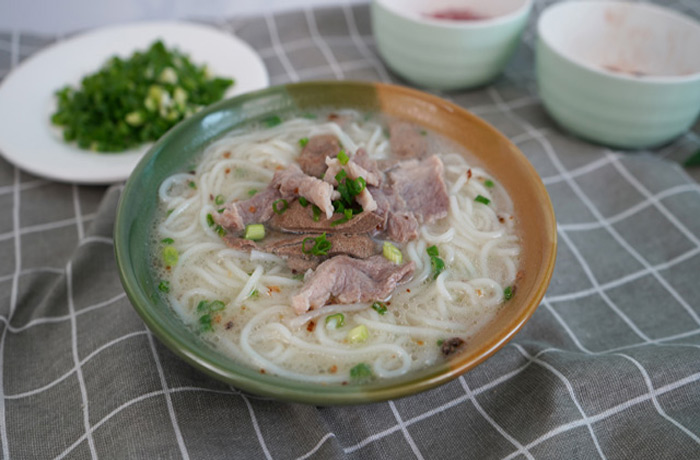 红旗原味汤粉王培训